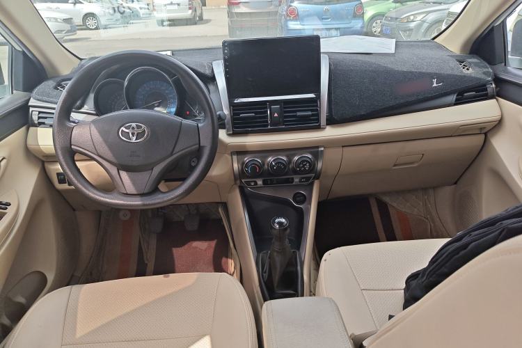 Used Toyota YARiS L Zhi Xuan 2014 1.3E Manual Charm Edition
