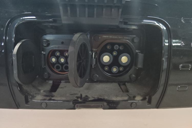 Used Chery QQ Ice Cream 2025 205km Qi Energy Version Exterior 5