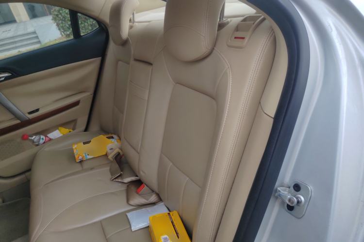 Used Roewe 550 2012 550 1.8L Manual Value Edition
