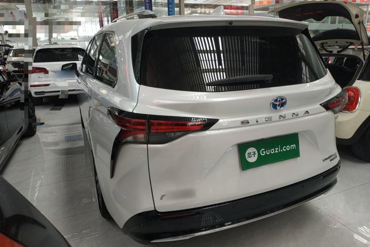 Used Toyota SIENNA 2023 2.5L Hybrid Ultimate Edition Rear Left 45 Deg