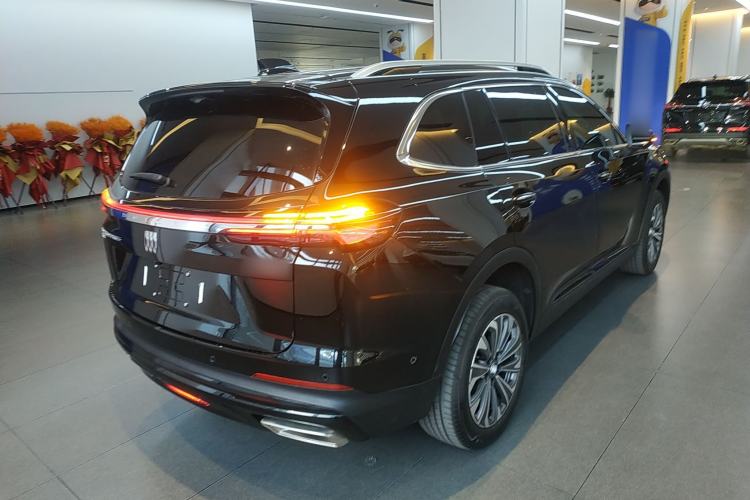 Used Buick Envision 2025 Encore Plus 28T Two-Wheel-Drive Platinum Edition