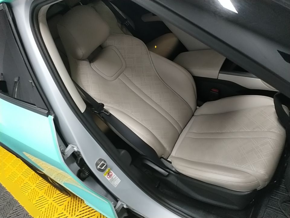BYD Yuan UP 2025 Intelligent Driving Version 401 km Leading Edition — снимка 19