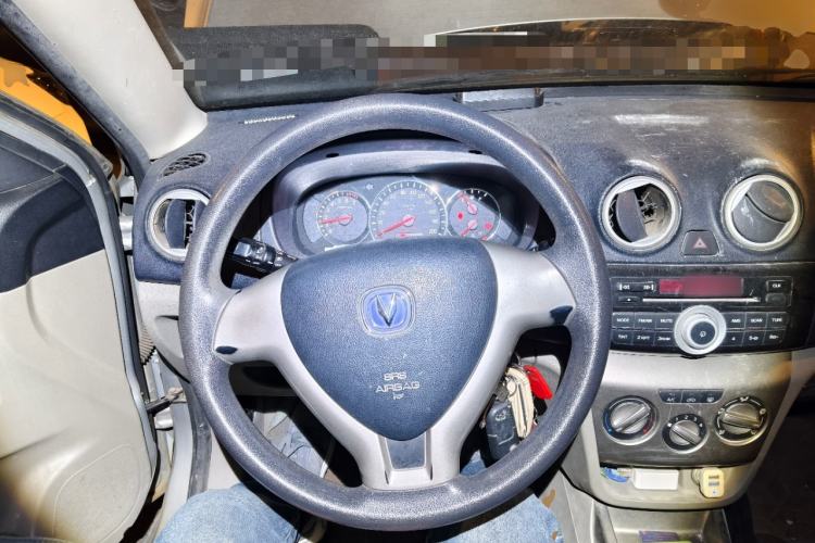 Used CHANGAN Alsvin V3 2012 1.3L Manual Luxury Version China IV Standard
