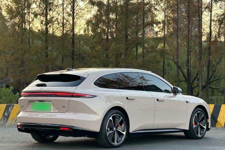 Used Nio ET5T 2025 75 kWh Touring