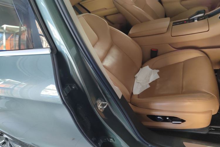 Used Hima AITO M5 2022 Extended-Range Four-Wheel Drive Performance Version
