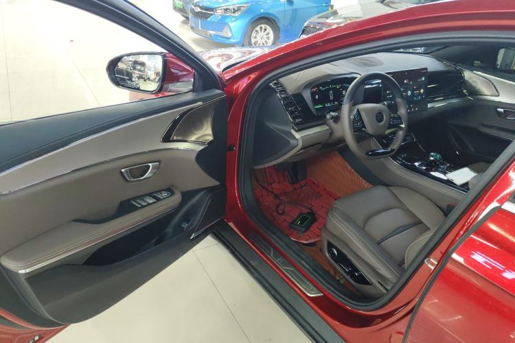 Used BYD Han 2020 EV Long-Range Luxury Model