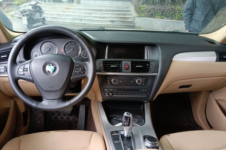 Used BMW X3 2016 sDrive20i
