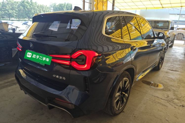 Used BMW iX3 2022 Leading Model
