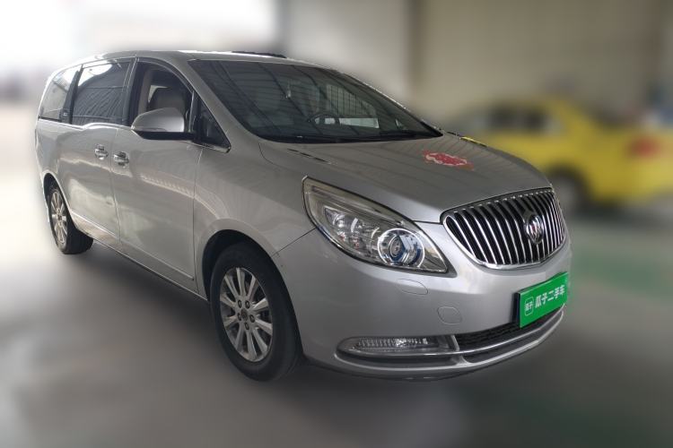 Used Buick GL8 2013 3.0L XT Luxury Business Flagship Edition Front Right 45 Deg