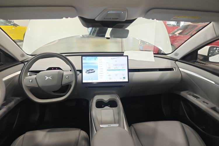 Used XPeng MONA M03 2024 620 with Ultra-Long Range
