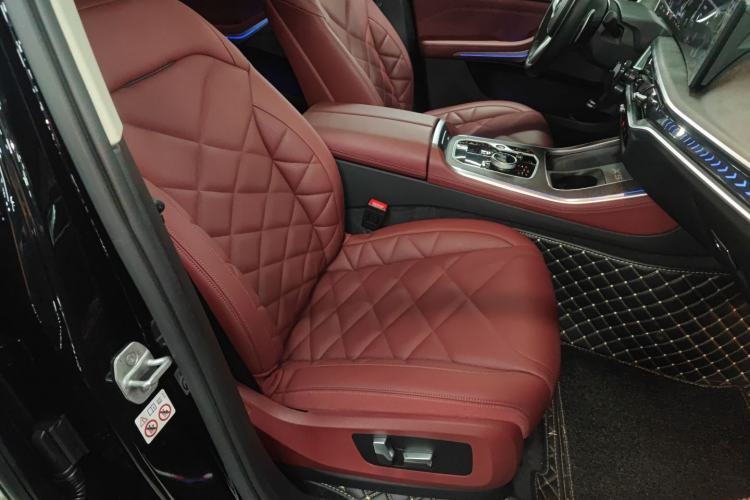 Used BMW X5 2023 xDrive 30Li M Sport Package
