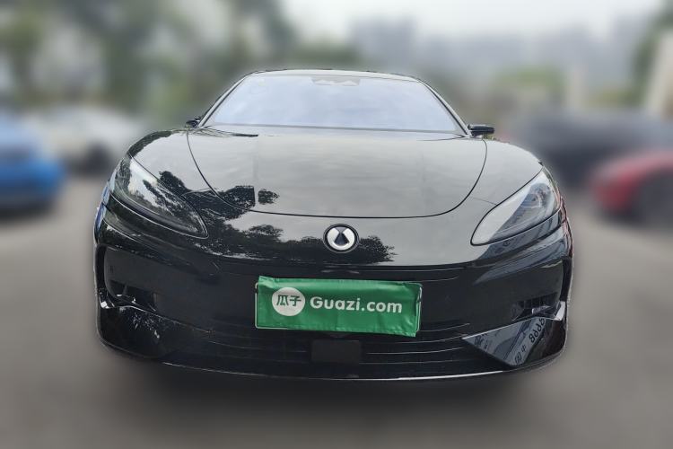 Used Denza Z9 2024 1100 km All-Wheel-Drive Ultra Version