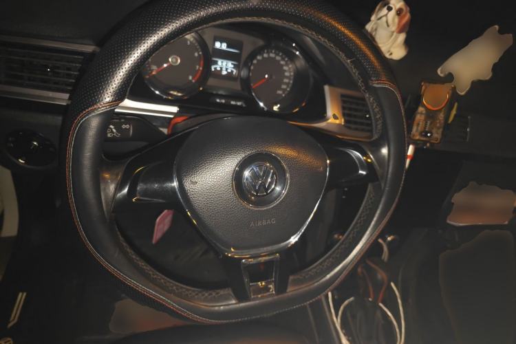 Used Volkswagen Bora 2016 1.6L Automatic Comfort Model Steering Wheel