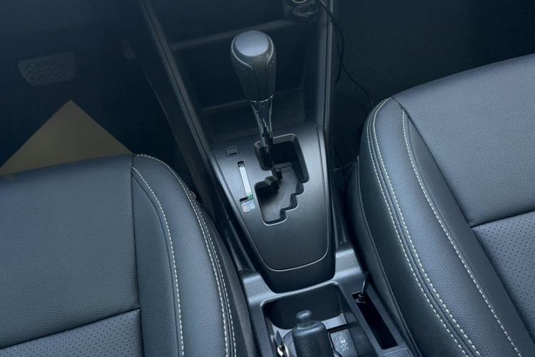 Used Toyota Vios 2022 1.5L 20th Anniversary Edition Gear Lever