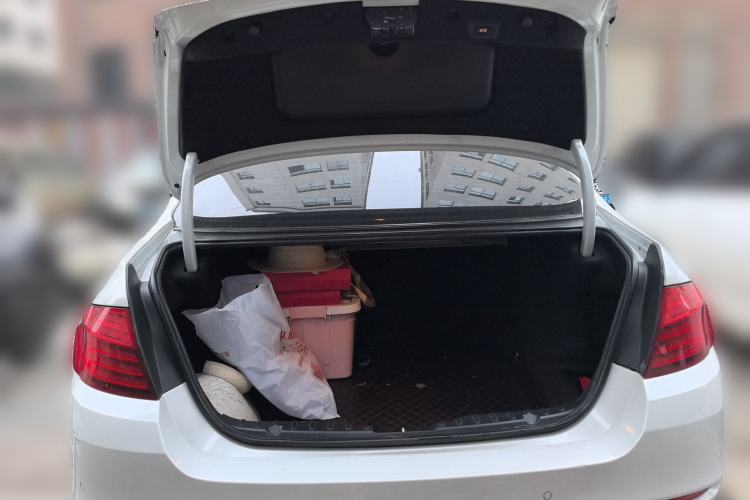 Used BMW 5 Series 2017 520Li Elegant Edition
