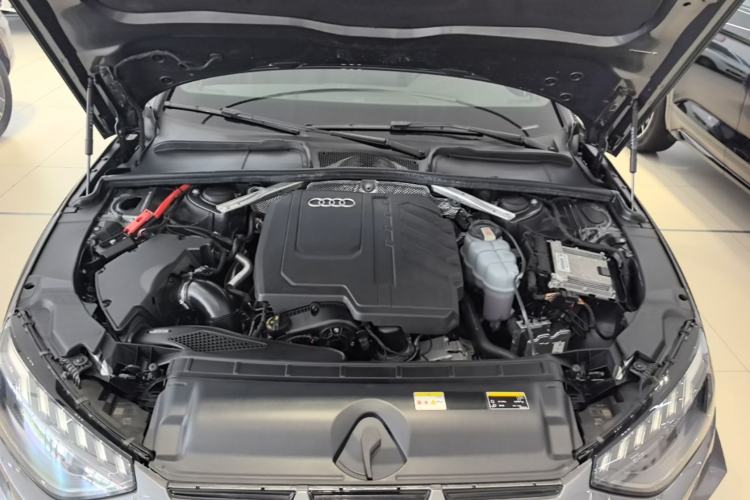 Used Audi A4L 2024 40 TFSI quattro RS Performance Package