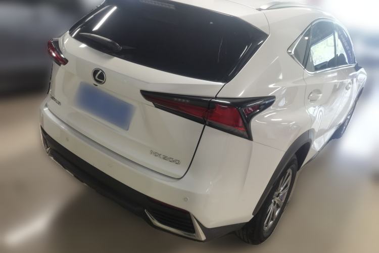 Used Lexus NX 2020 200 Front-Wheel Drive Vmotion Edition China VI Standard
