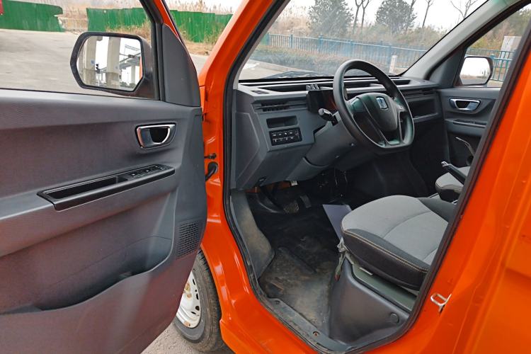 Used Farizon Xingxiang V 2022 Star Enjoy V6E Deluxe Edition Long Wheelbase Guoxuan 38.7 kWh
