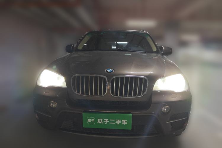 Used BMW X5 2013 xDrive35i Leading Model Front