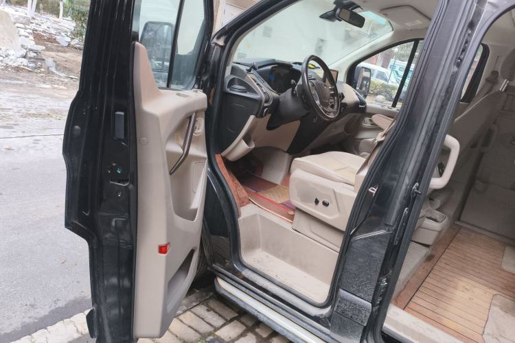 Used Ford Tourneo Custom 2016 2.0T Manual Elite Version