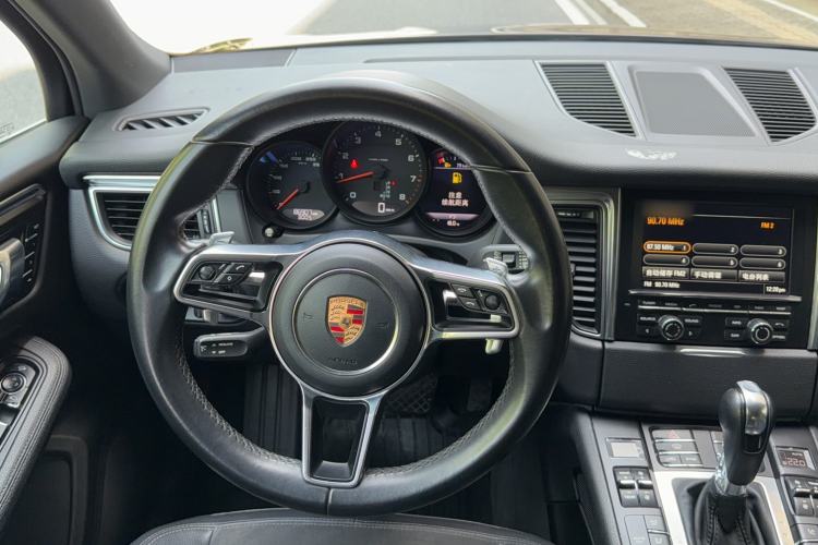 Used Porsche Macan 2014 Macan 2.0T
