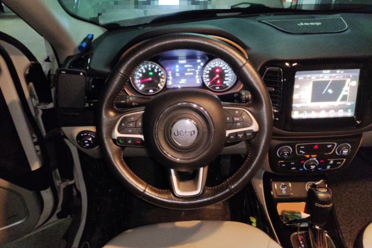 Used Jeep Compass 2017 200T Automatic Prestige Edition
