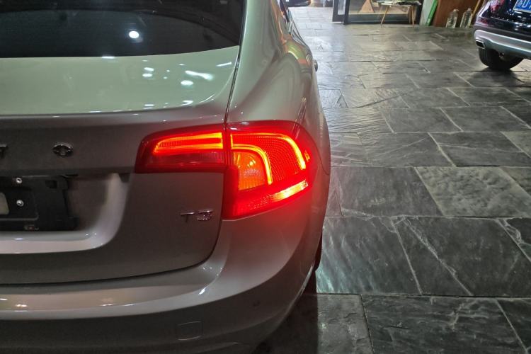 Used Volvo S60 2019 S60L T3 Intelligent Upgrade Edition Right Rear Taillight