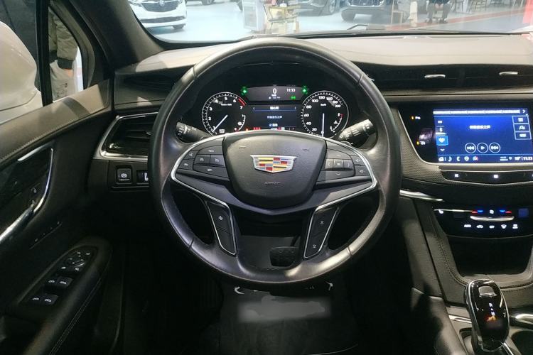 Used Cadillac XT5 2021 28T Four-Wheel Drive Luxury Version