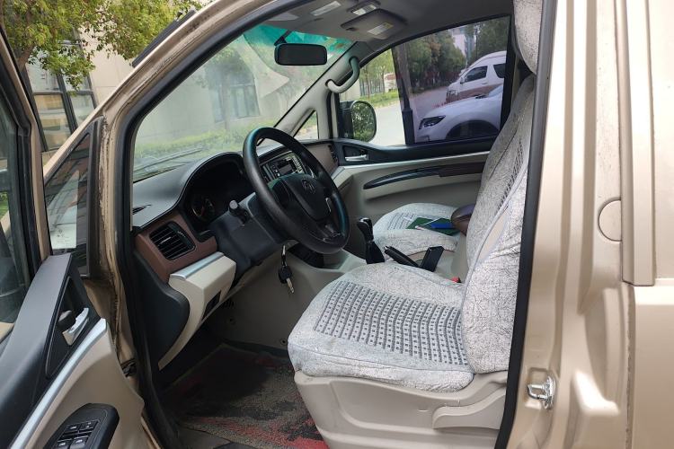 Used FORTHING Lingzhi 2019 M5L 1.6L 9-Seater Base Model China VI Standard