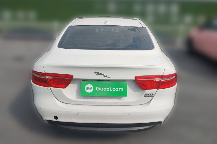 Used Jaguar XE 2015 2.0T 200 PS R-Sport