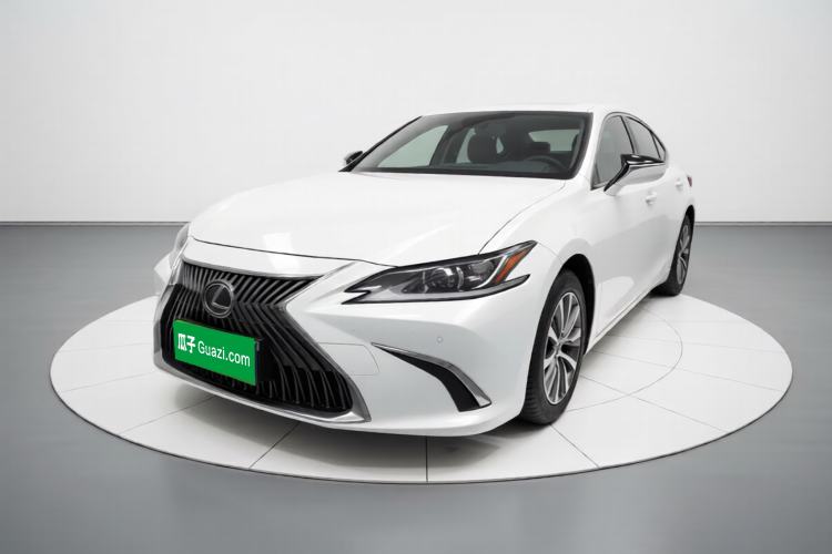 Used Lexus ES 2018 300h Premier Edition China V Standard