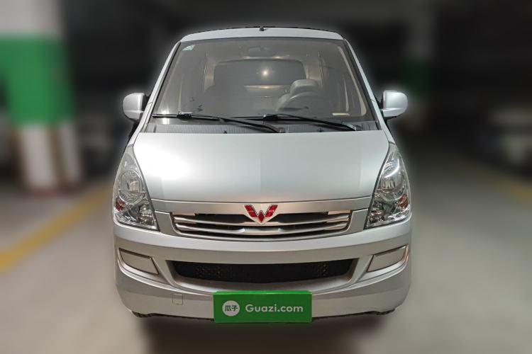 Used Wuling Rongguang S 2021 1.2L Standard Model Window-Sealed Car with Air Conditioning 2 Seats LSI Front