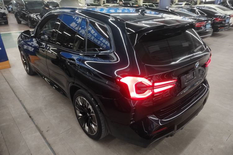 Used BMW iX3 2023 Leading Type
