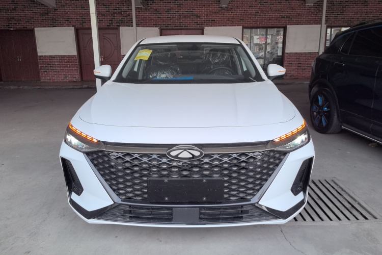 Used Chery Fengyun A8 2025 Model 70km Standard Version
