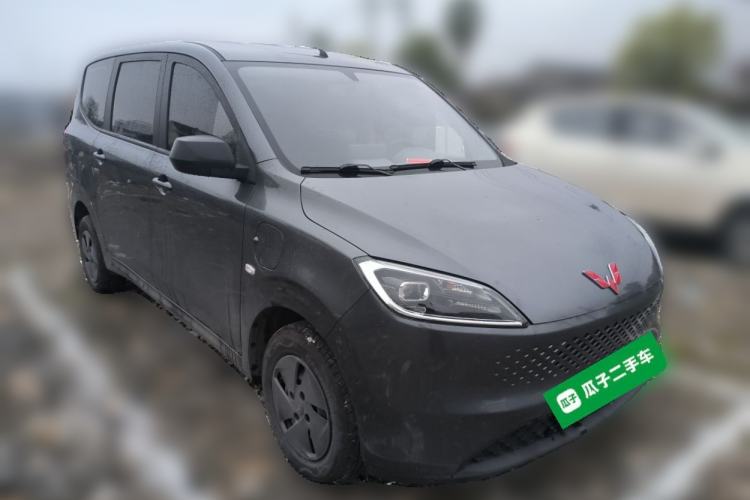 Used Wuling Hongguang New Energy 2025 Extended-Range Hybrid 50KM Comfort Version Front Right 45 Deg