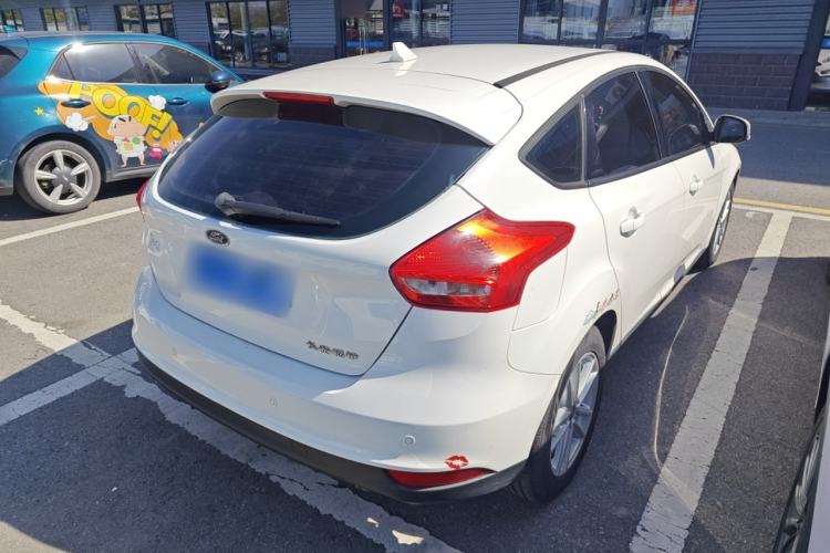 Used Ford Focus 2018 Hatchback Classic 1.6L Automatic Trendy SmartDrive Edition