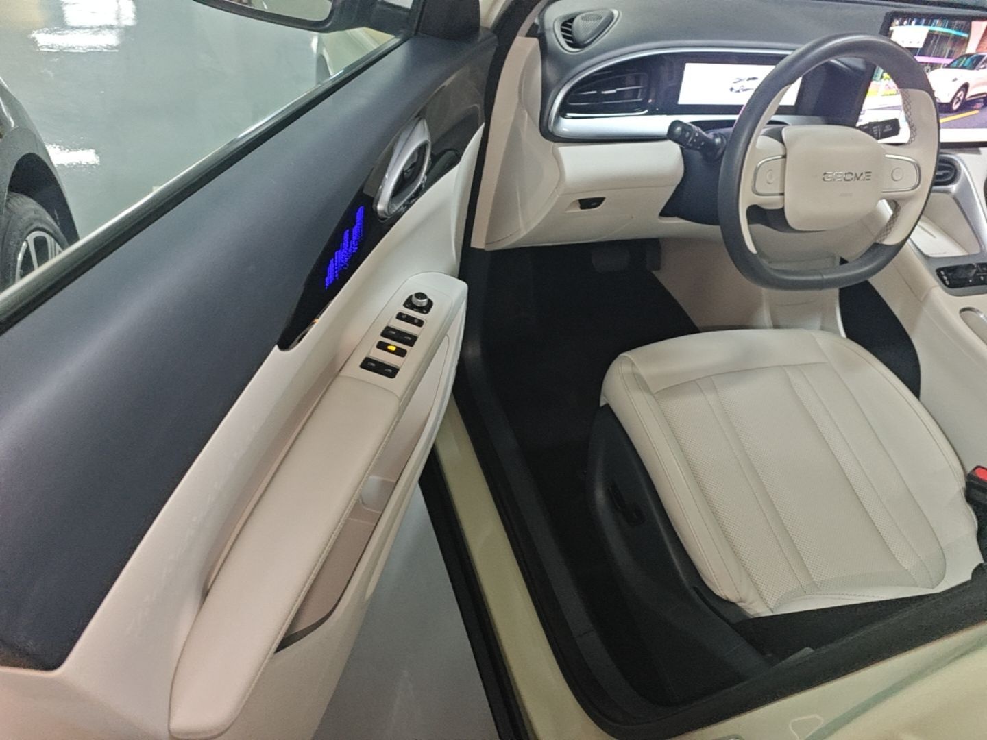 Geely Galaxy Geome 2025 UP 410km Exploration+ Edition — снимка 18
