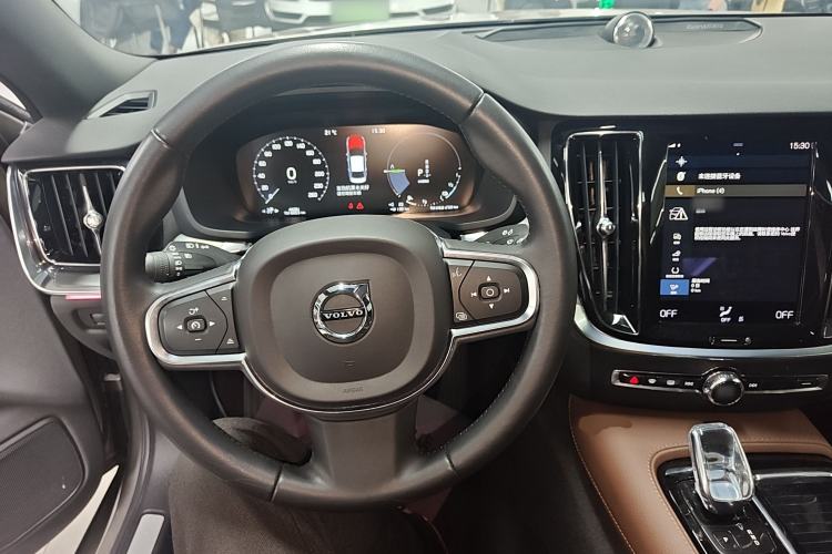Used Volvo S60 New Energy 2020 T8 e-Drive Hybrid All-Wheel Drive Smart Luxury Edition Steering Wheel