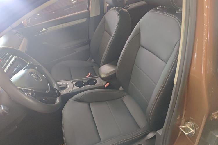 Used Volkswagen Lamando 2017 230TSI DSG Fashion Edition