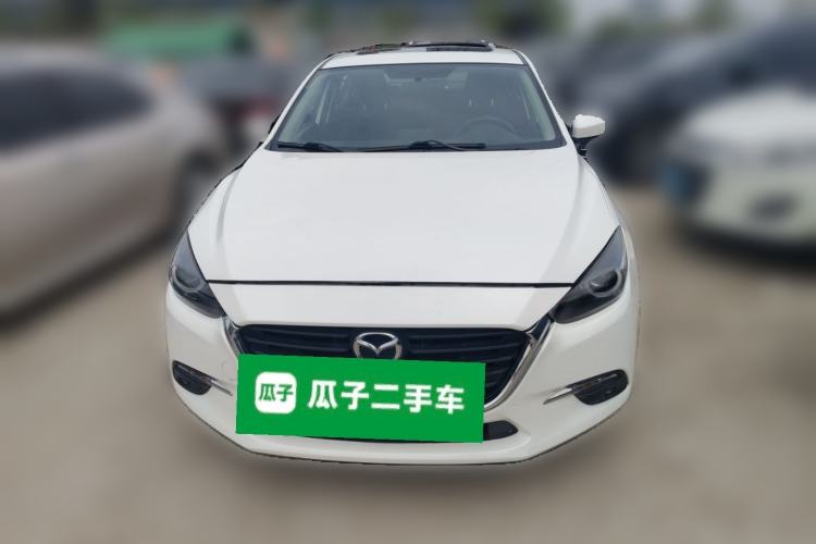 Used Mazda 3 Axela 2017 Hatchback 1.5L Automatic Luxury Model Emission Standard China V