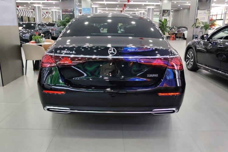 Used Mercedes-Benz E-Class New Energy 2024 E 350 e L Plug-in Hybrid Sedan Rear