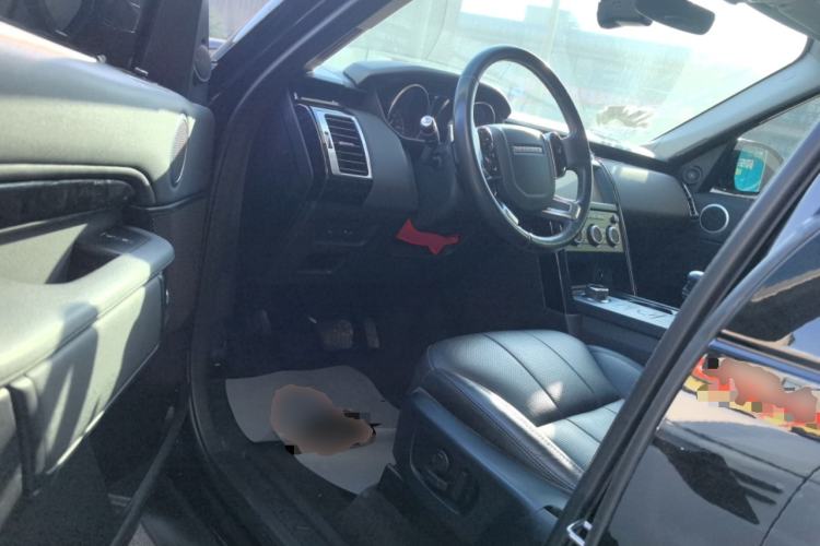 Used Land Rover Discovery 2019 3.0 SC V6 SE Driver Seat