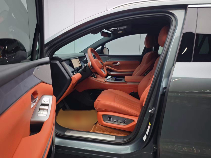 BYD Tang L 2025 DM 175KM Drone Player Edition — снимка 10
