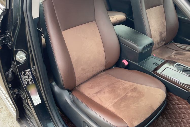 Used Toyota Camry 2016 2.5G 10th Anniversary Deluxe Navigation Edition Right Front Seat