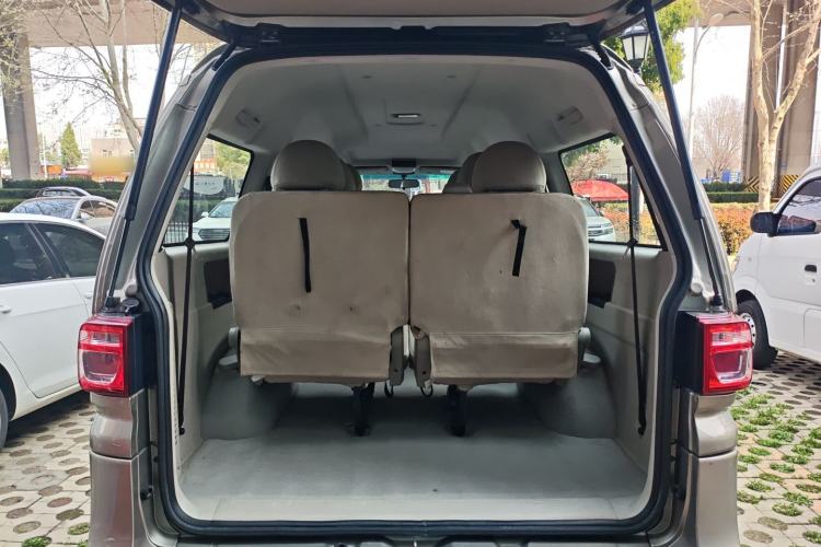 Used FORTHING Lingzhi M5 2020 Long-Range Luxury 7-Seater Model
