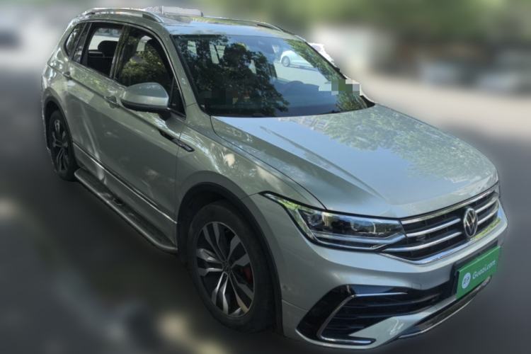 Used Volkswagen Tiguan L 2023 Restyled 330TSI Automatic Two-Wheel Drive R-Line Enhanced Comfort Version
