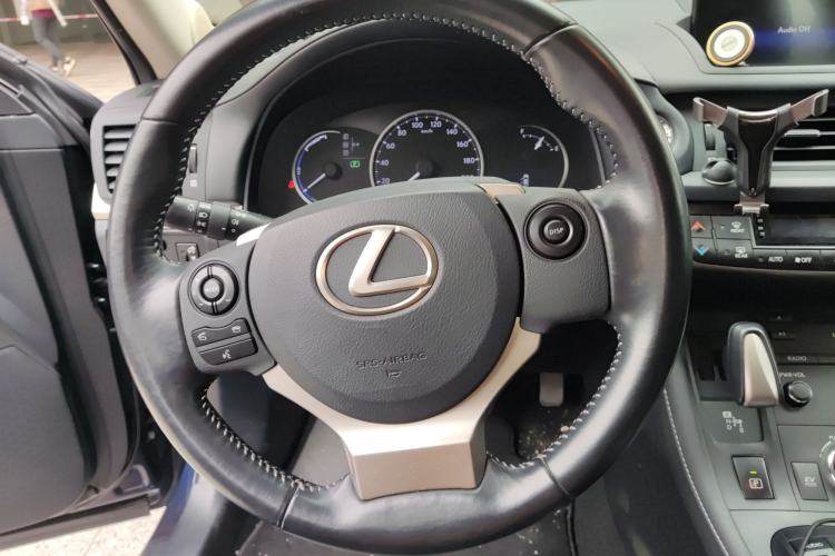 Used Lexus CT 2017 CT200h Comfort Edition Monochrome China VI