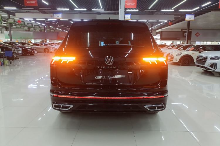 Used Volkswagen Tiguan L 2022 330TSI Automatic Two-Wheel Drive R-Line Enhanced Edition Rear