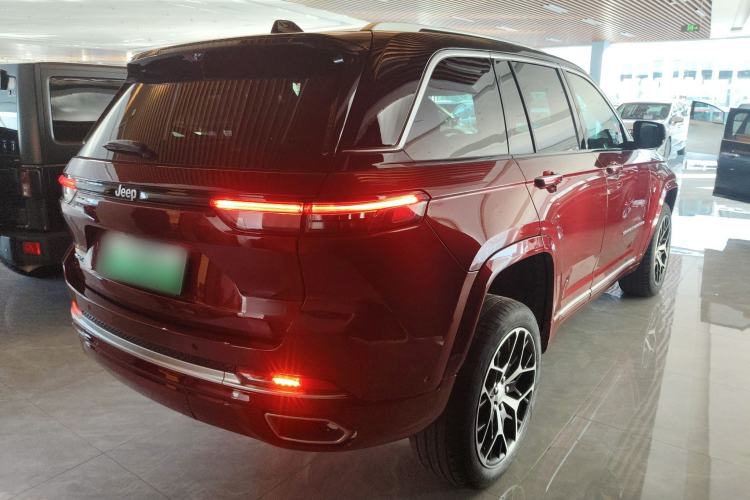 Used Jeep Grand Cherokee New Energy 2023 4xe Summit Edition
