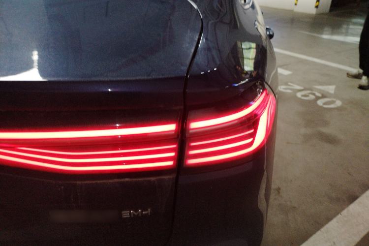 Used Geely Galaxy A7 2025 Model EM-i 150km Starship Edition Right Rear Taillight